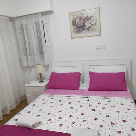 Flor De Mayo,Apt In Alimos Near The Sea أثينا المظهر الخارجي الصورة